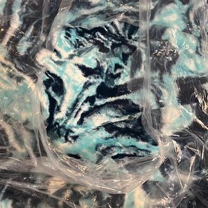 NWT Minky Blanket 60 X 90